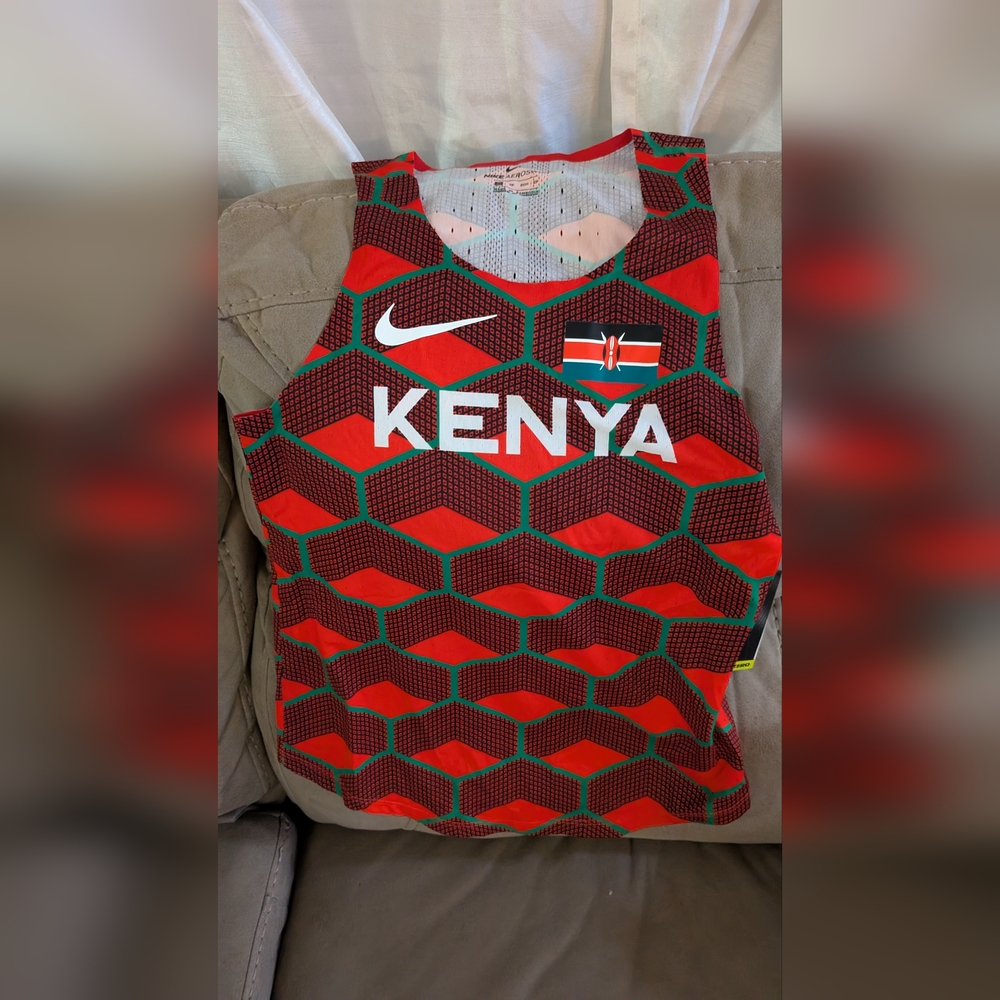 Nike Aeroswift Slim-Fit Running Kenya Red, Black and Green Running Tank Top
